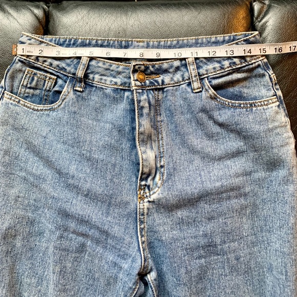 High Waist Stone Washed Mom Jeans by Shein | Size Medium - Picture 6 of 9